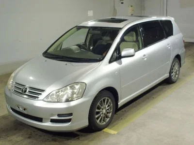 Toyota Ipsum