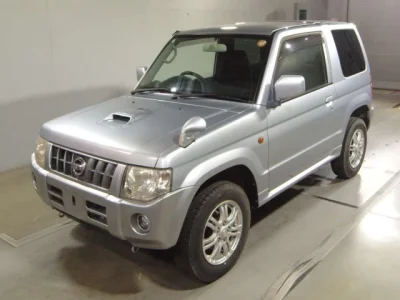 Nissan Kix