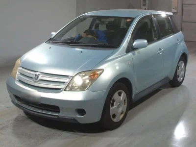 Toyota IST