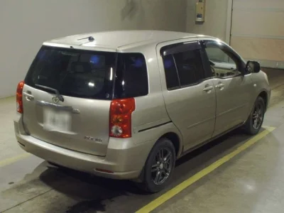 Toyota Raum
