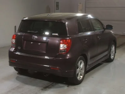 Toyota Ist