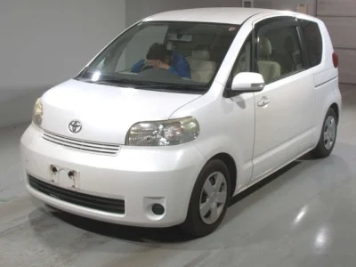 Toyota Porte