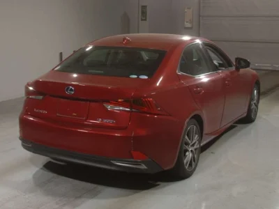 Lexus IS
