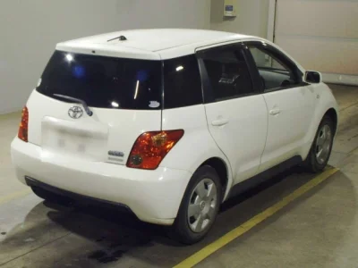 Toyota Ist