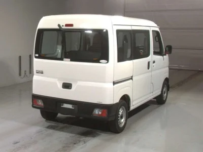 Toyota Pixis Van