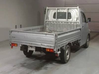 Toyota Lite Ace Truck