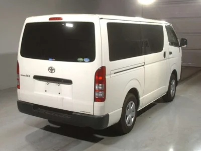 Toyota RegiusAce