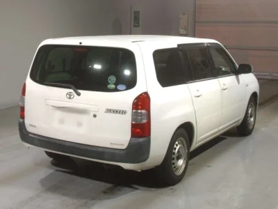 Toyota Succeed
