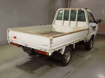 Toyota Lite Ace Truck