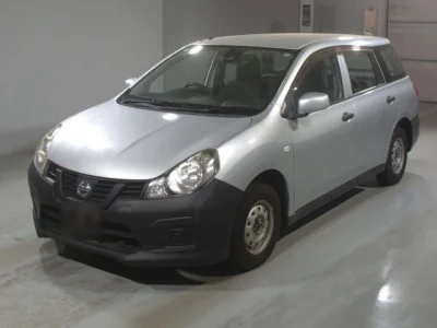 Nissan AD