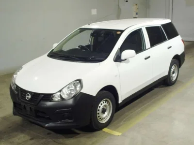 Nissan AD