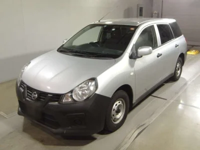 Nissan AD
