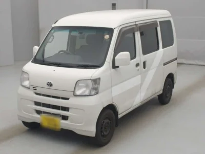 Toyota Pixis Van