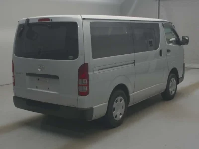 Toyota RegiusAce