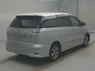 Toyota Estima Hybrid