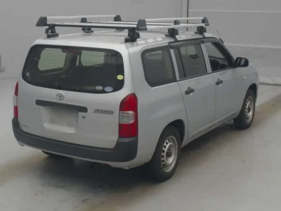 Toyota Succeed