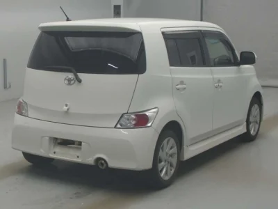 Toyota bB