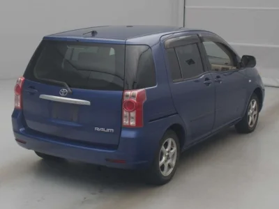 Toyota Raum