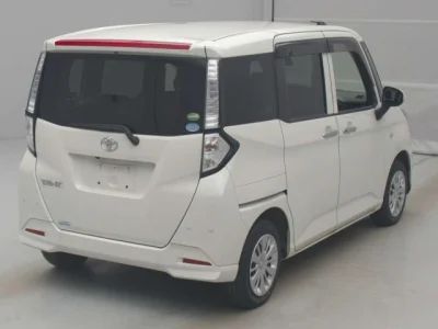 Toyota Tank