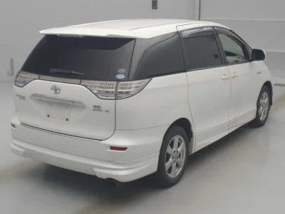 Toyota Estima Hybrid
