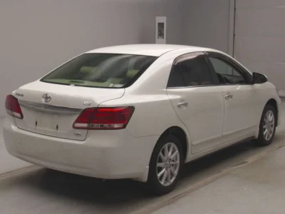 Toyota Premio