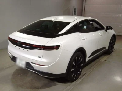Toyota Crown Crossover