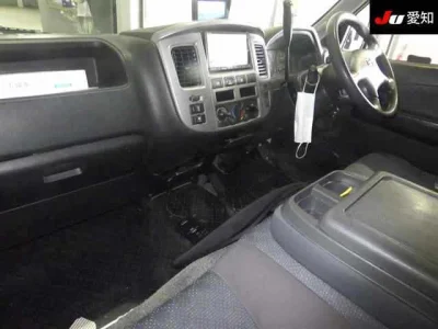 Nissan Caravan