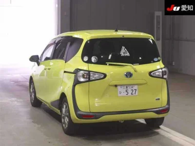 Toyota Sienta