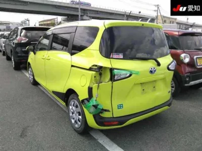 Toyota Sienta