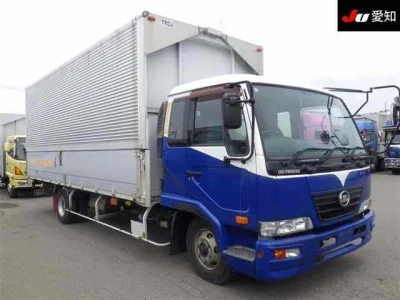 Nissan CONDOR