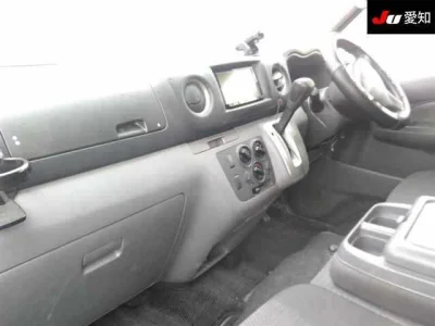Nissan CARAVAN