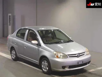 Toyota Platz
