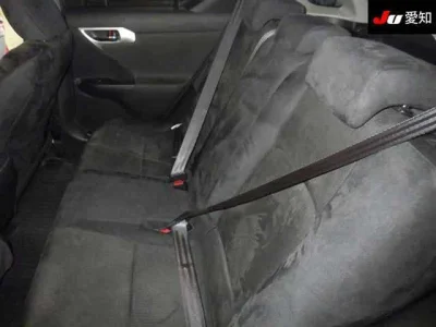 Lexus CT200h