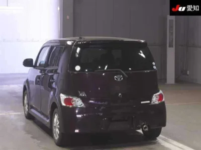 Toyota bB