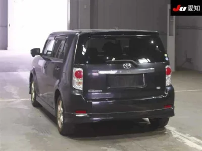 Toyota COROLLA RUMION