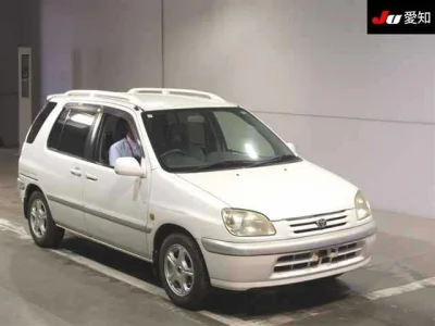 Toyota Raum
