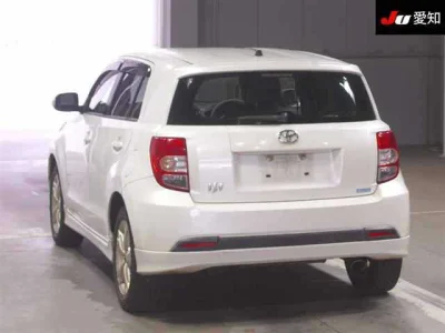 Toyota Ist
