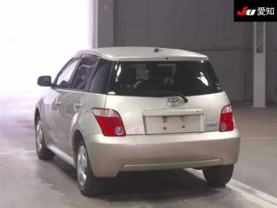 Toyota Ist
