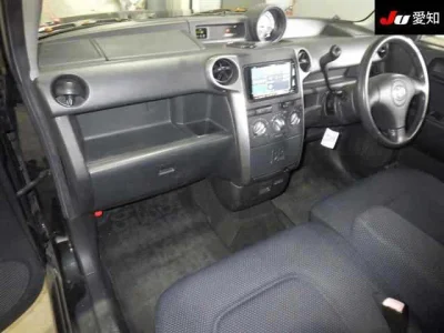 Toyota bB