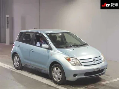 Toyota IST