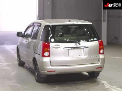 Toyota Raum