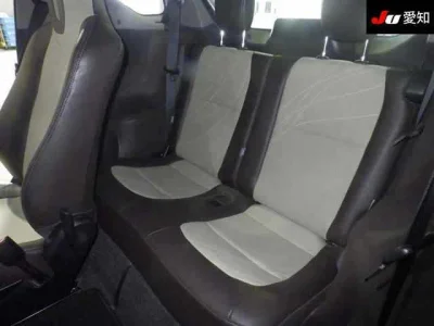 Toyota iQ