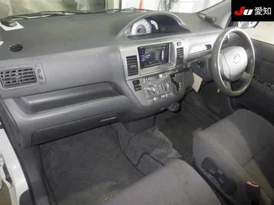 Toyota Raum