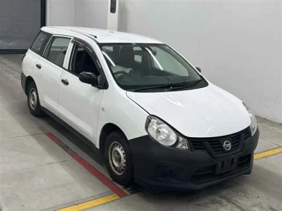 Nissan AD