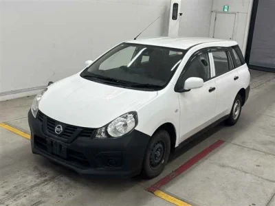 Nissan AD