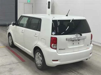 Toyota Corolla Rumion