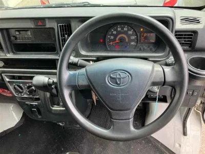 Toyota Pixis Van