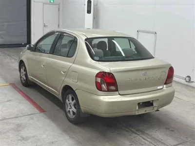 Toyota PLATZ