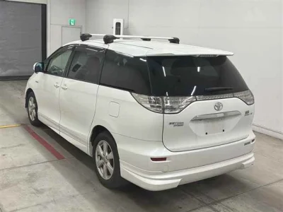 Toyota Estima Hybrid