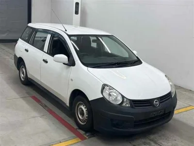 Nissan AD